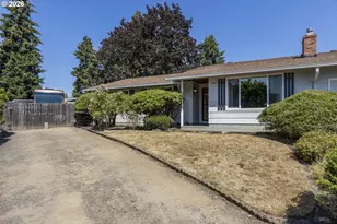 19565 SW Southview Pl, Beaverton, OR 97078 - Photo 3
