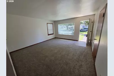 1305 8th Ave, Longview, WA 98632 - Photo 21