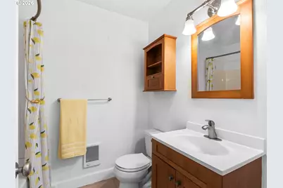 8521 N Edison St #A7, Portland, OR 97203 - Photo 9