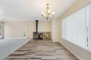 1615 Johnson St, North Bend, OR 97459 - Photo 13