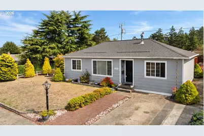 1615 Johnson St, North Bend, OR 97459 - Photo 1