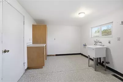 1665 Main St, Albany, OR 97322 - Photo 5