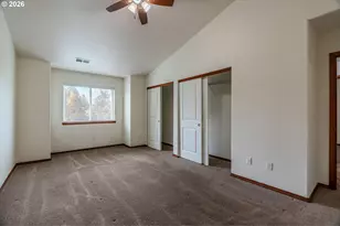 2013 NW Bella Vista Dr, Gresham, OR 97030 - Photo 19
