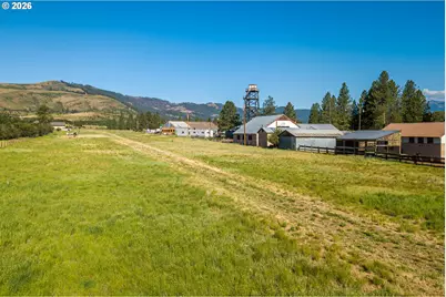 1 Sawmill Cutoff Ln, Halfway, OR 97834 - Photo 21