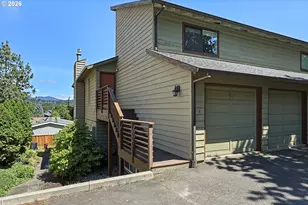 1502 Lincoln St, Hood River, OR 97031 - Photo 5