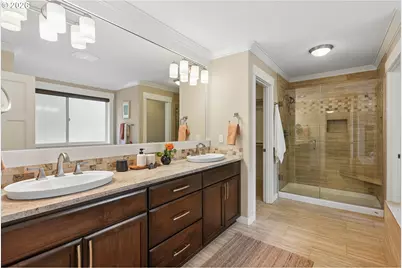 927 10th St, Lake Oswego, OR 97034 - Photo 25
