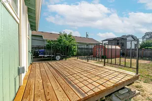 423 NE Main St, Estacada, OR 97023 - Photo 21