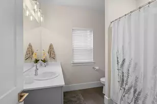 13728 SW 166th Ave, Portland, OR 97223 - Photo 21