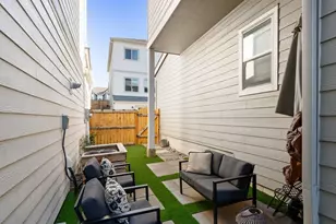 13728 SW 166th Ave, Portland, OR 97223 - Photo 29