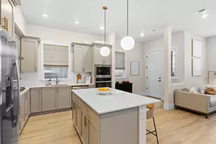 13728 SW 166th Ave, Portland, OR 97223 - Photo 7