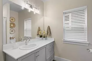 13728 SW 166th Ave, Portland, OR 97223 - Photo 23