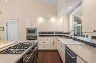 2834 Glenmorrie Dr, Lake Oswego, OR 97034 - Photo 11