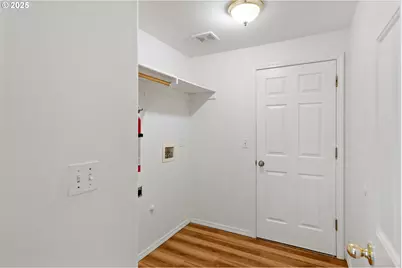 1237 S 7th St, Independence, OR 97351 - Photo 27