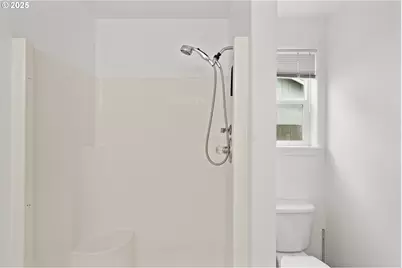 1237 S 7th St, Independence, OR 97351 - Photo 21