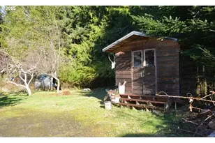 94643 Frontier Ln, Coquille, OR 97423 - Photo 17