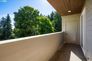 2902 E McLoughlin Blvd, Vancouver, WA 98661 - Photo 11