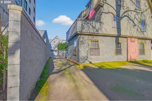 1937 NW Johnson St, Portland, OR 97209 - Photo 39