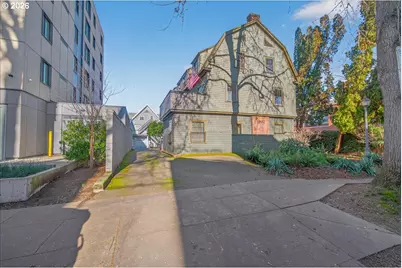 1937 NW Johnson St #3, Portland, OR 97209 - Photo 3