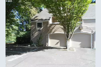 8425 SW Curry Dr, Wilsonville, OR 97070 - Photo 3