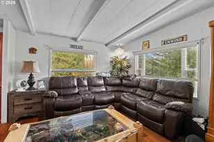 98785 Sitkum Ln, Myrtle Point, OR 97458 - Photo 7
