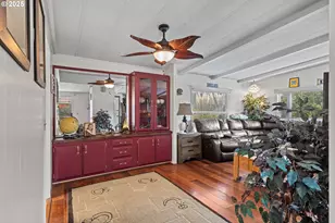 98785 Sitkum Ln, Myrtle Point, OR 97458 - Photo 9