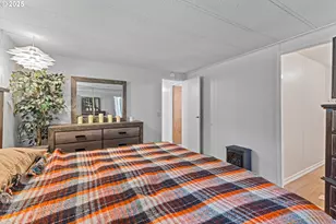 98785 Sitkum Ln, Myrtle Point, OR 97458 - Photo 19