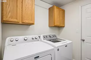 25234 Tyro Ave, Veneta, OR 97487 - Photo 21