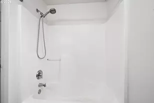 25234 Tyro Ave, Veneta, OR 97487 - Photo 19
