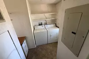 92008 Maple Ln, Springfield, OR 97478 - Photo 13