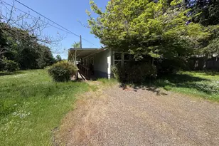 92008 Maple Ln, Springfield, OR 97478 - Photo 3
