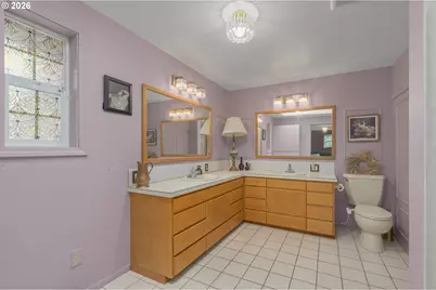 44518 McKenzie Hwy, Walterville, OR 97489 - Photo 19