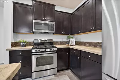 20881 SW Edgemont St, Beaverton, OR 97003 - Photo 11
