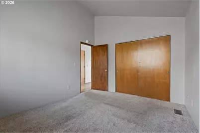 1754 NE 13th St, Lincoln City, OR 97367 - Photo 9
