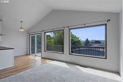1754 NE 13th St, Lincoln City, OR 97367 - Photo 13