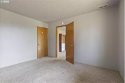 1754 NE 13th St, Lincoln City, OR 97367 - Photo 21