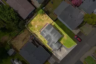 1754 NE 13th St, Lincoln City, OR 97367 - Photo 35