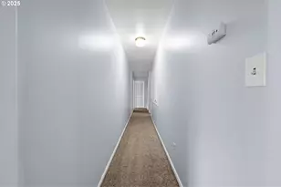 374 W Lexington Ave, Astoria, OR 97103 - Photo 21