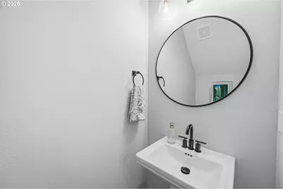 6224 NE 11th Ave, Portland, OR 97211 - Photo 17