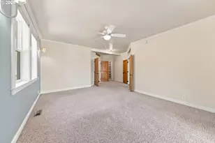 1984 NE Sunset Loop Dr, Roseburg, OR 97470 - Photo 21