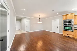 1984 NE Sunset Loop Dr, Roseburg, OR 97470 - Photo 17