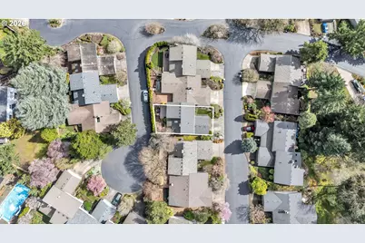 17 Britten Ct, Lake Oswego, OR 97035 - Photo 45