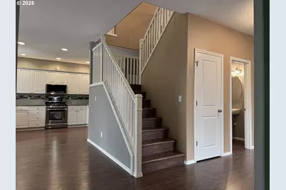 15556 SE Gladys Rose Way, Damascus, OR 97089 - Photo 9