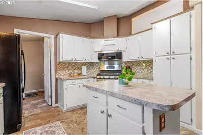 52 Coates Rd, Carson, WA 98610 - Photo 9