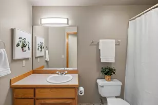 19325 SW Durell Ct, Beaverton, OR 97003 - Photo 23
