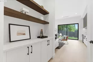 9265 SW 1st Ave, Portland, OR 97219 - Photo 5