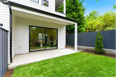 9265 SW 1st Ave, Portland, OR 97219 - Photo 31