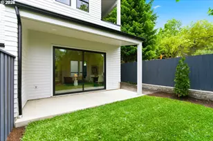 9265 SW 1st Ave, Portland, OR 97219 - Photo 31