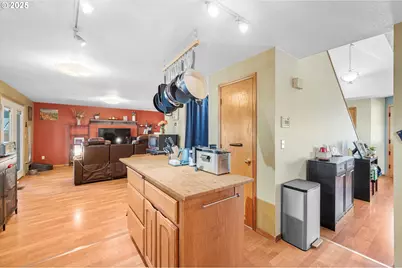 1160 Blankenship Rd, West Linn, OR 97068 - Photo 9