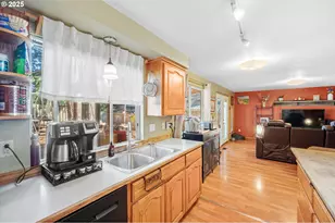 1160 Blankenship Rd, West Linn, OR 97068 - Photo 13