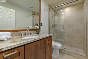 32465 SW Lake Point Ct, Wilsonville, OR 97070 - Photo 31